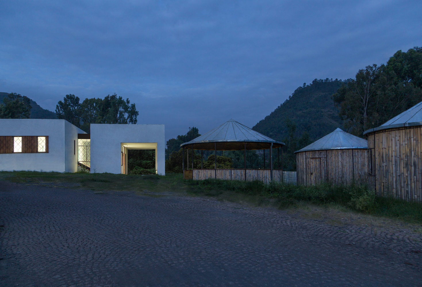 Woldyia Maternity Center  Vilalta Arquitectura-56