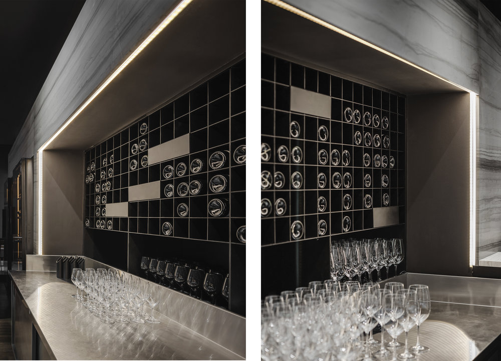 玻璃墙隔绝繁忙,温暖灯光映照品酒空间-10