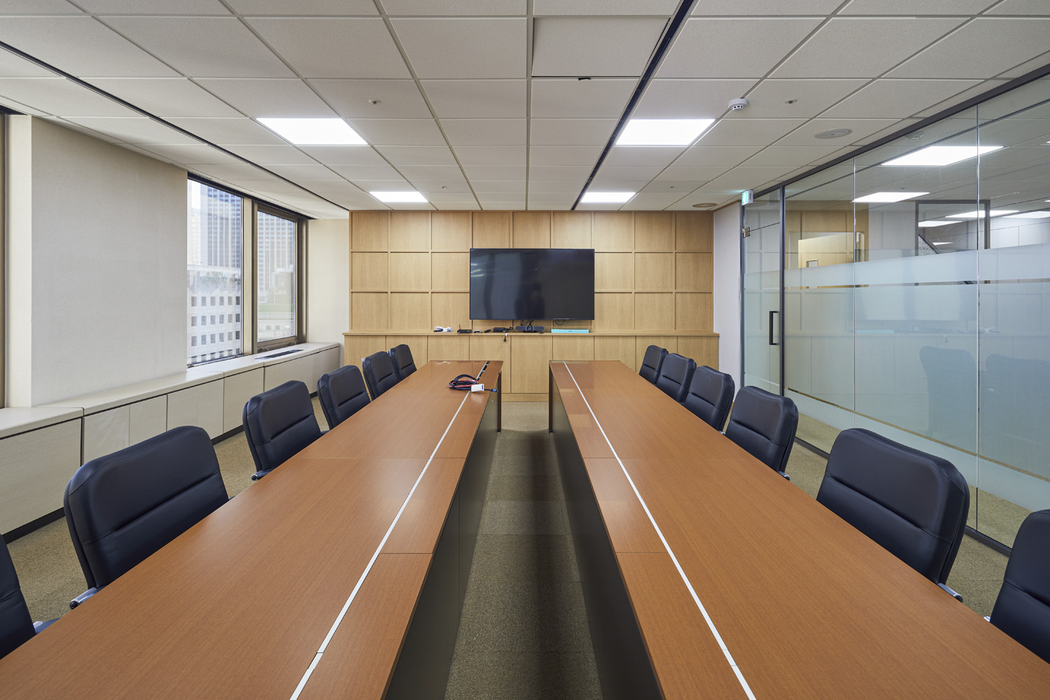 首尔 67 平办公室的简约魅力-10