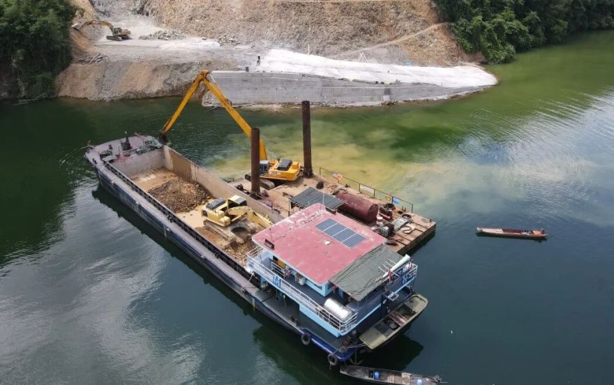 桂江天堑架飞虹!中建八局苍昭高速桂江特大桥顺利合龙-28