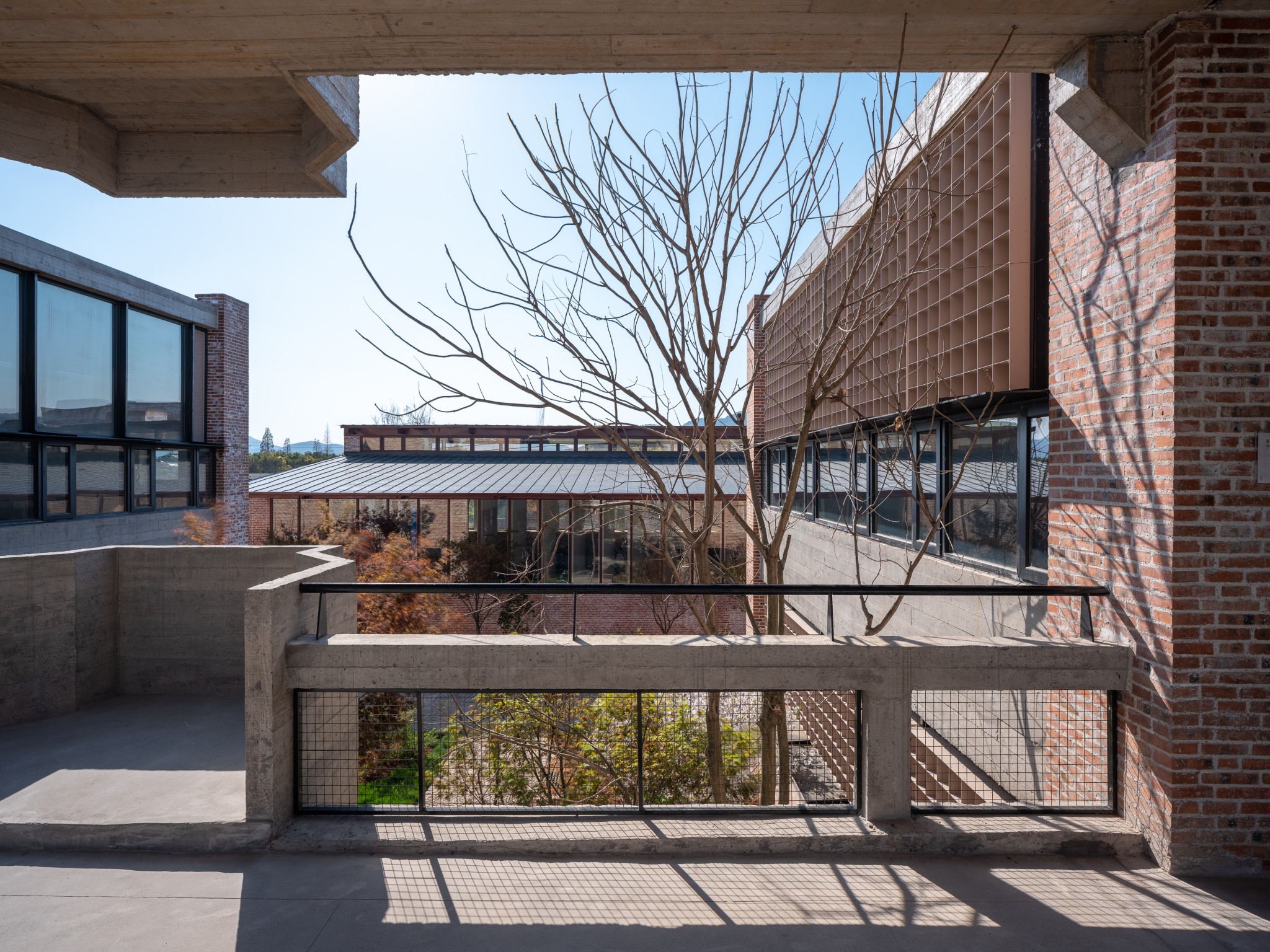 丁蜀成校丨中国江苏丨亘建筑事务所（genarchitects）-22