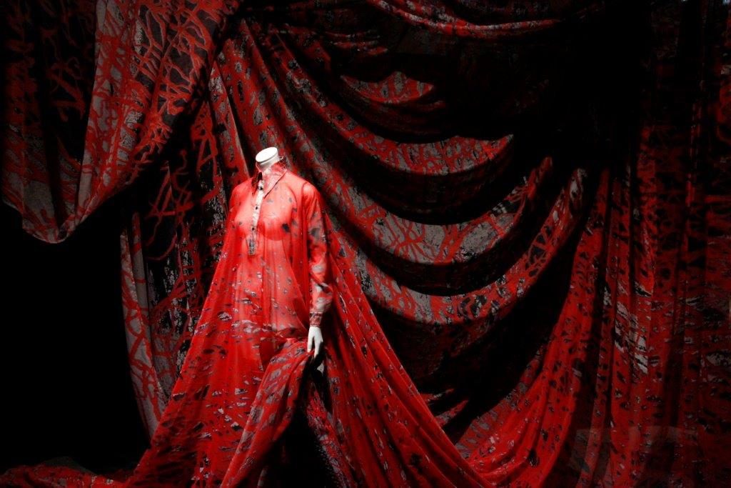 丨Oddbirds与策展人Cay Bond合作-15