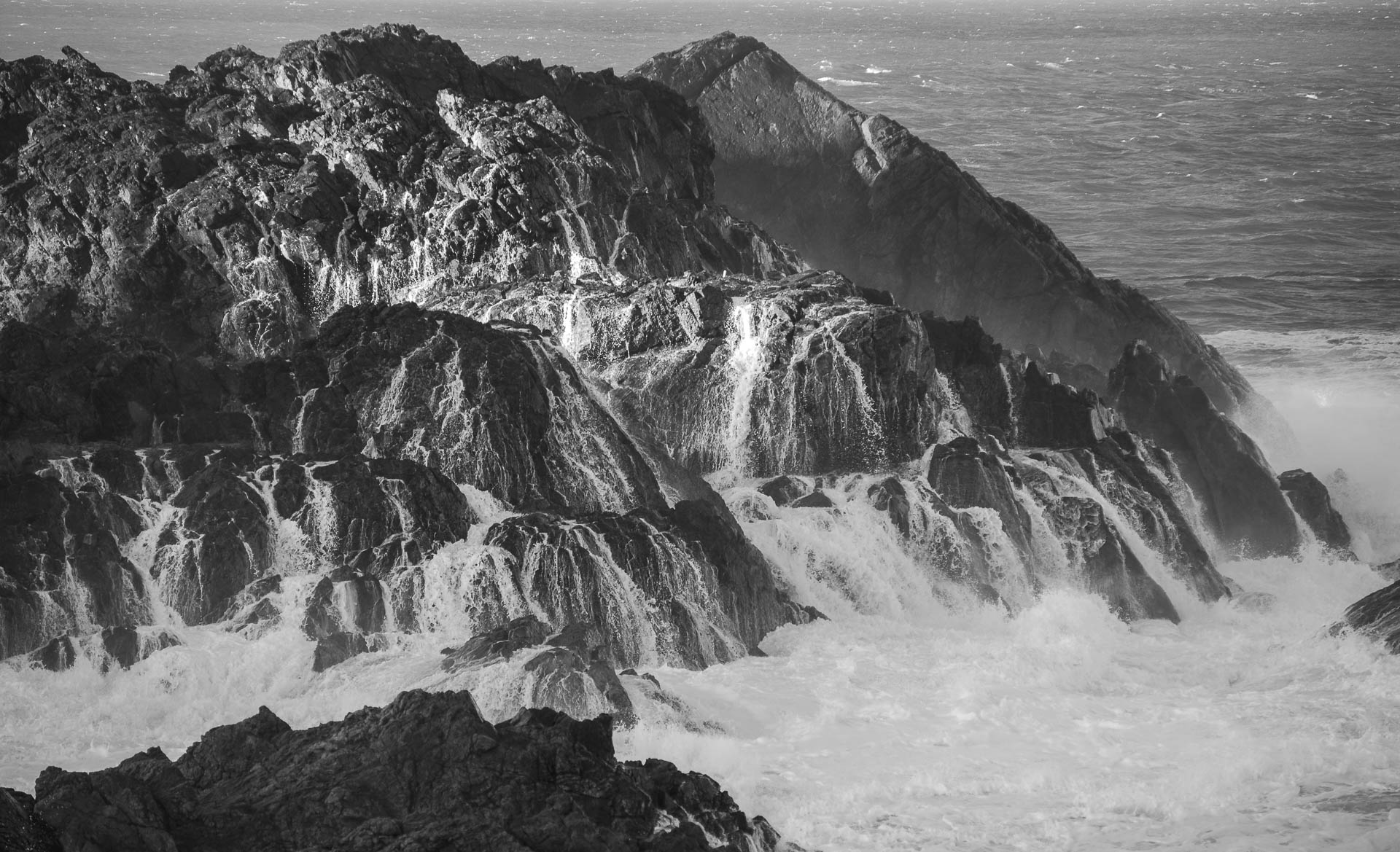 Sea Swell - Biripi Country-2