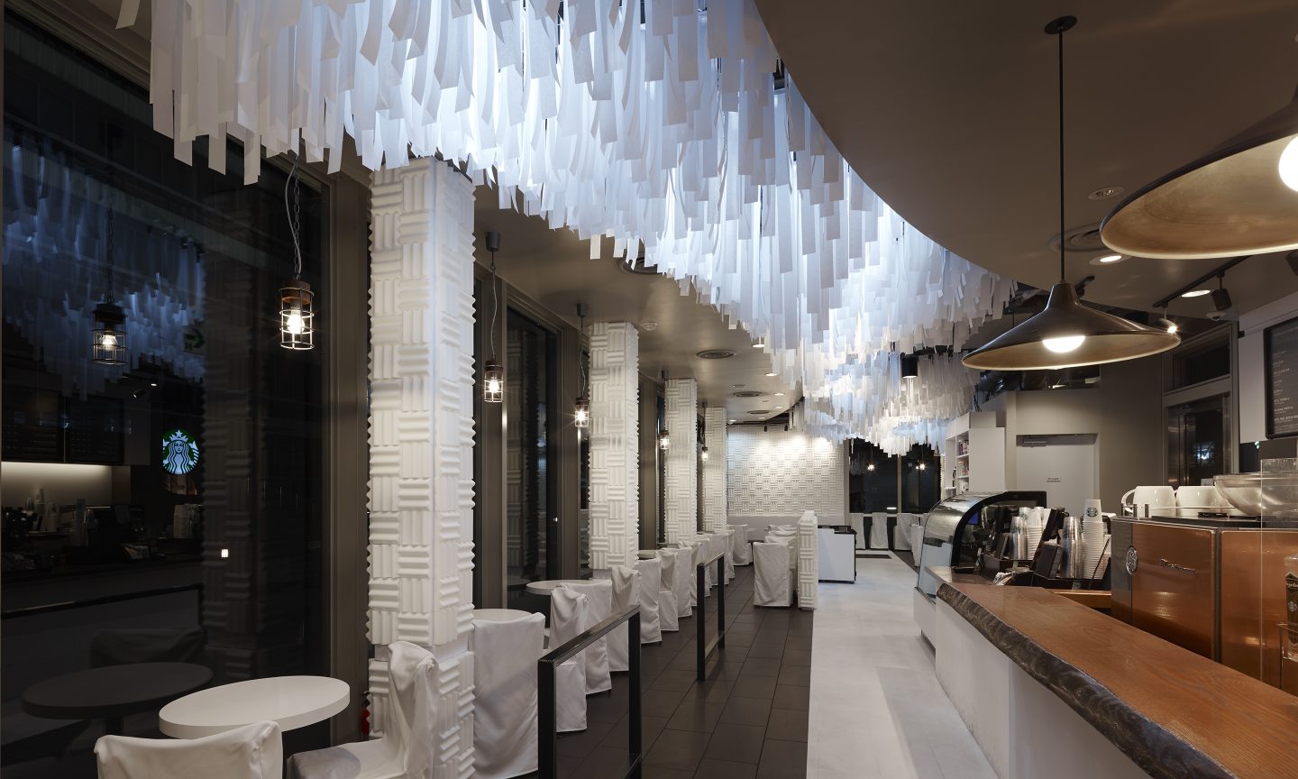 WHITE WINTER STARBUCKS  Suppose Design-5