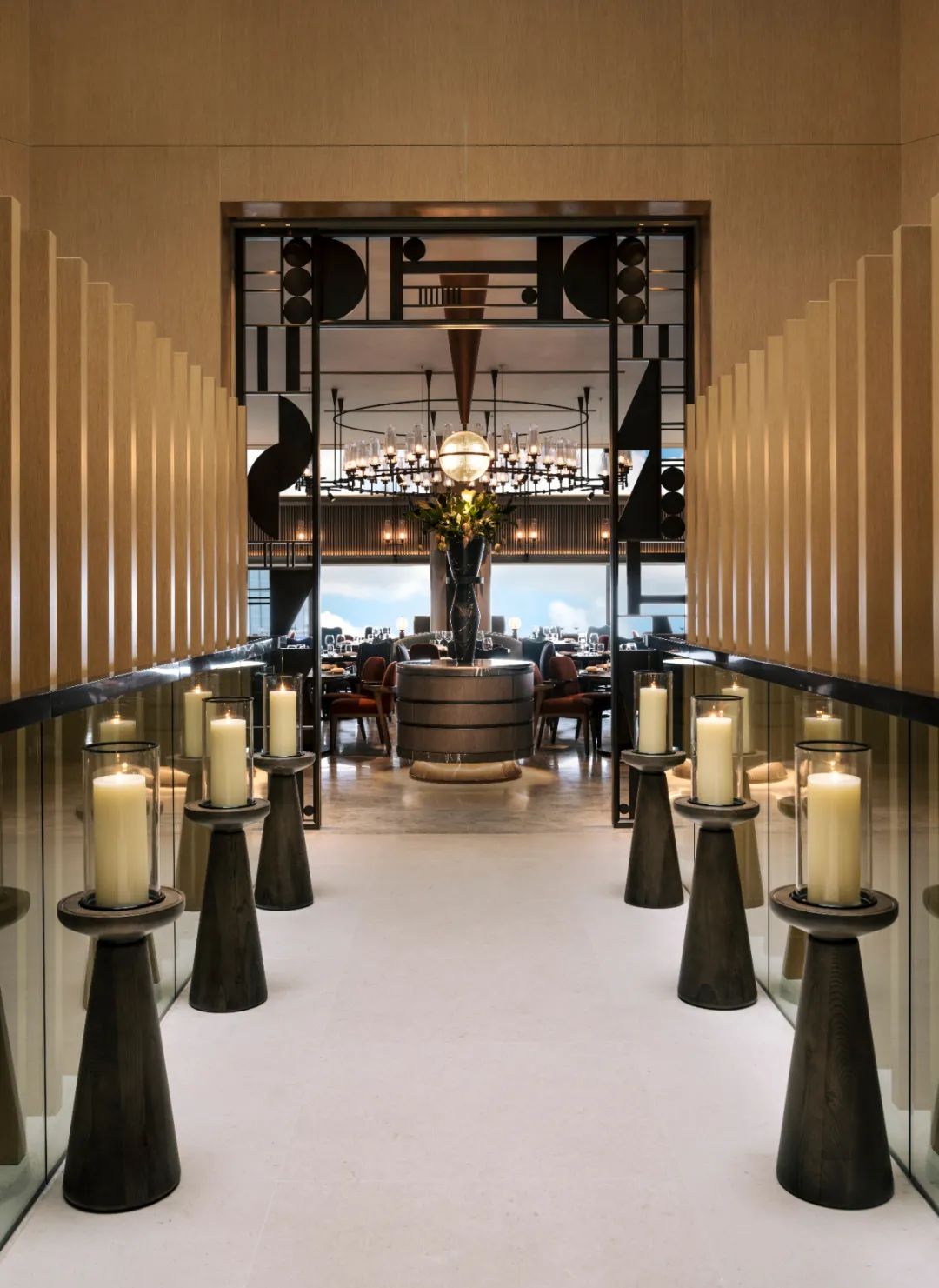 香港奕居酒店顶层餐厅 Salisterra丨中国香港丨Afso 设计公司-1