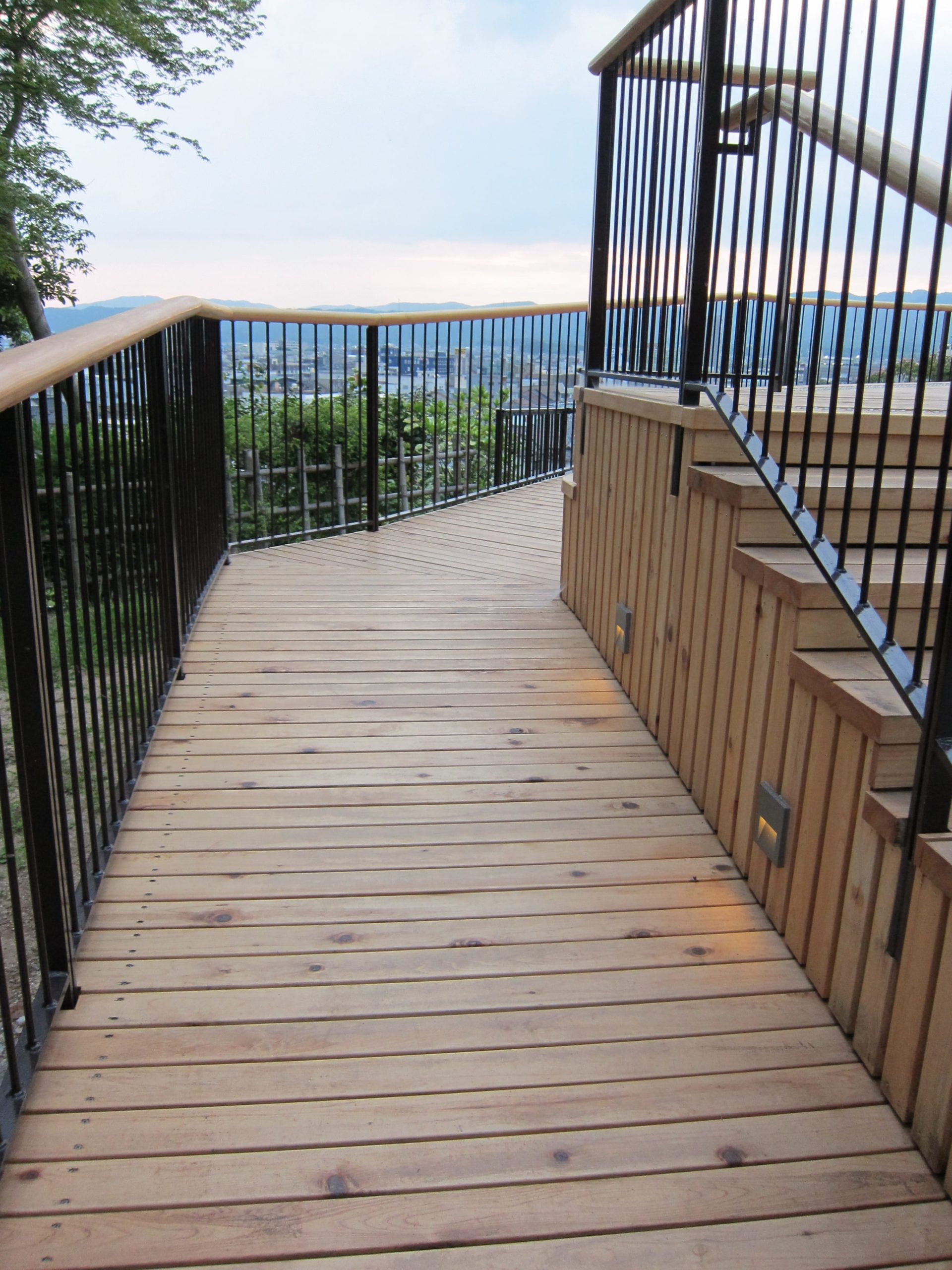 小丸山城址公園の照明デザイン丨計画情報研究所,橋本建築造園設計,能登デザイン室,家山真建築研究室-20