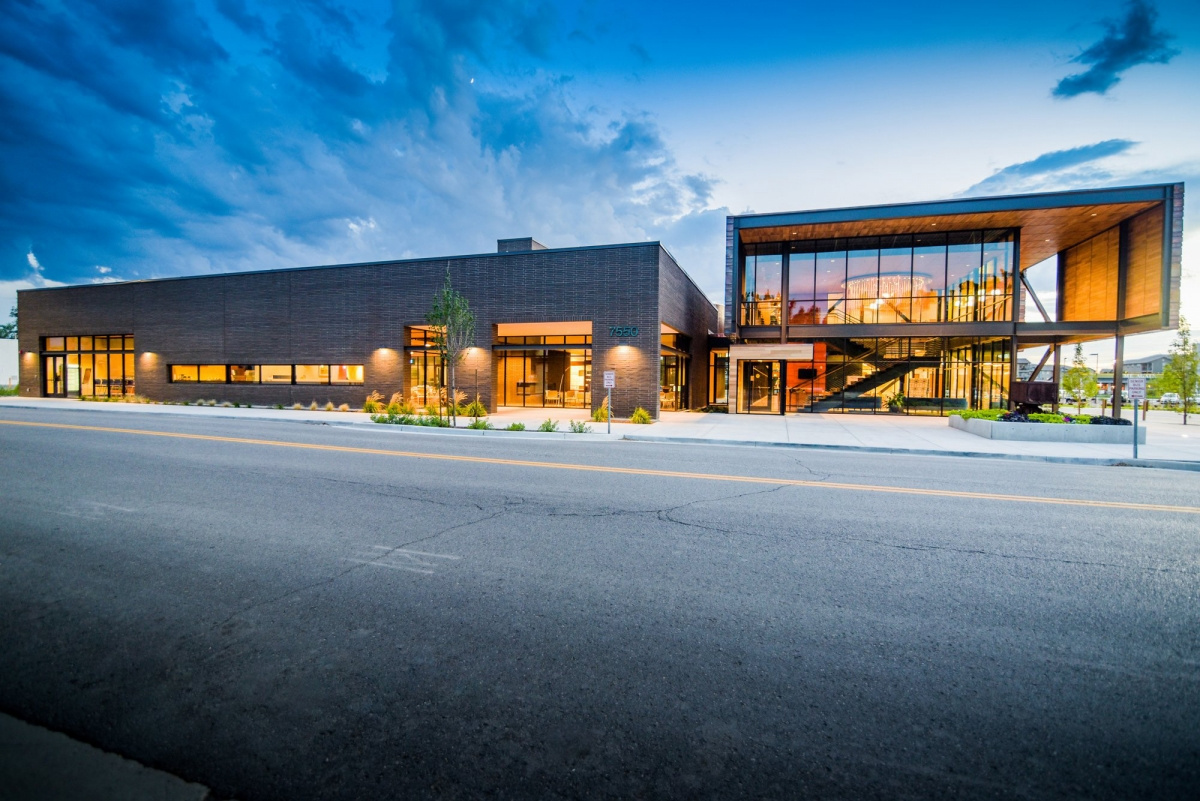 米德韦尔老年中心-18