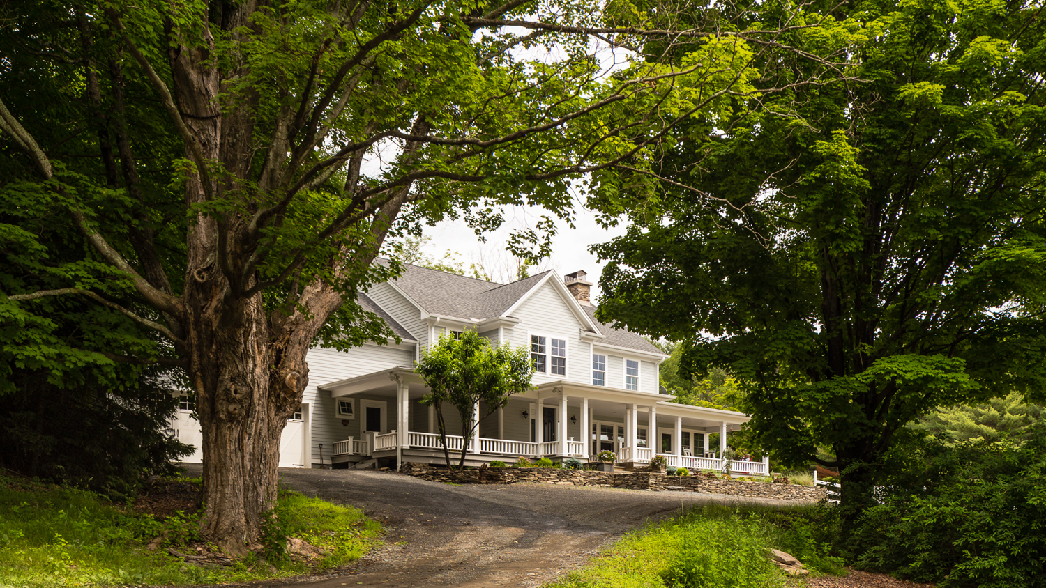 宾夕法尼亚州 19 世纪农舍变身高性能现代住宅-0