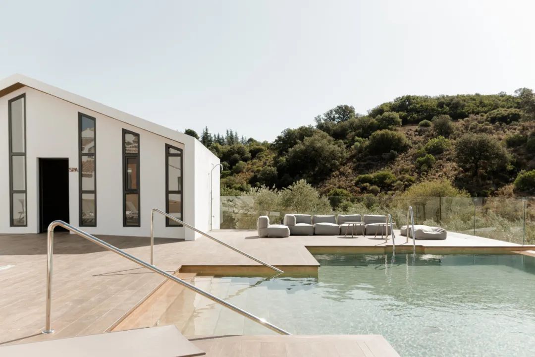 【设计鉴赏】乡村酒店的独特魅力——橄榄园乡村酒店-13