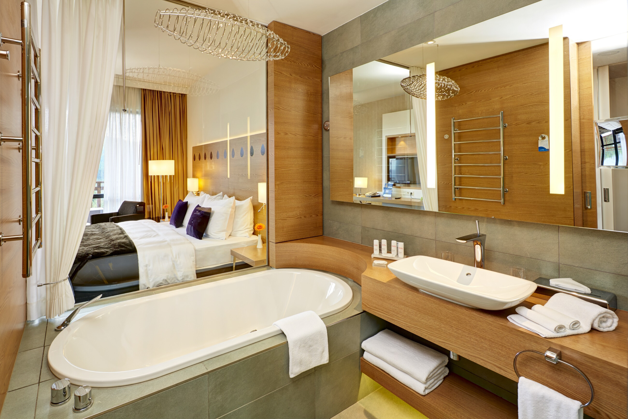 雷迪森蓝光度假酒店,布科韦尔-14