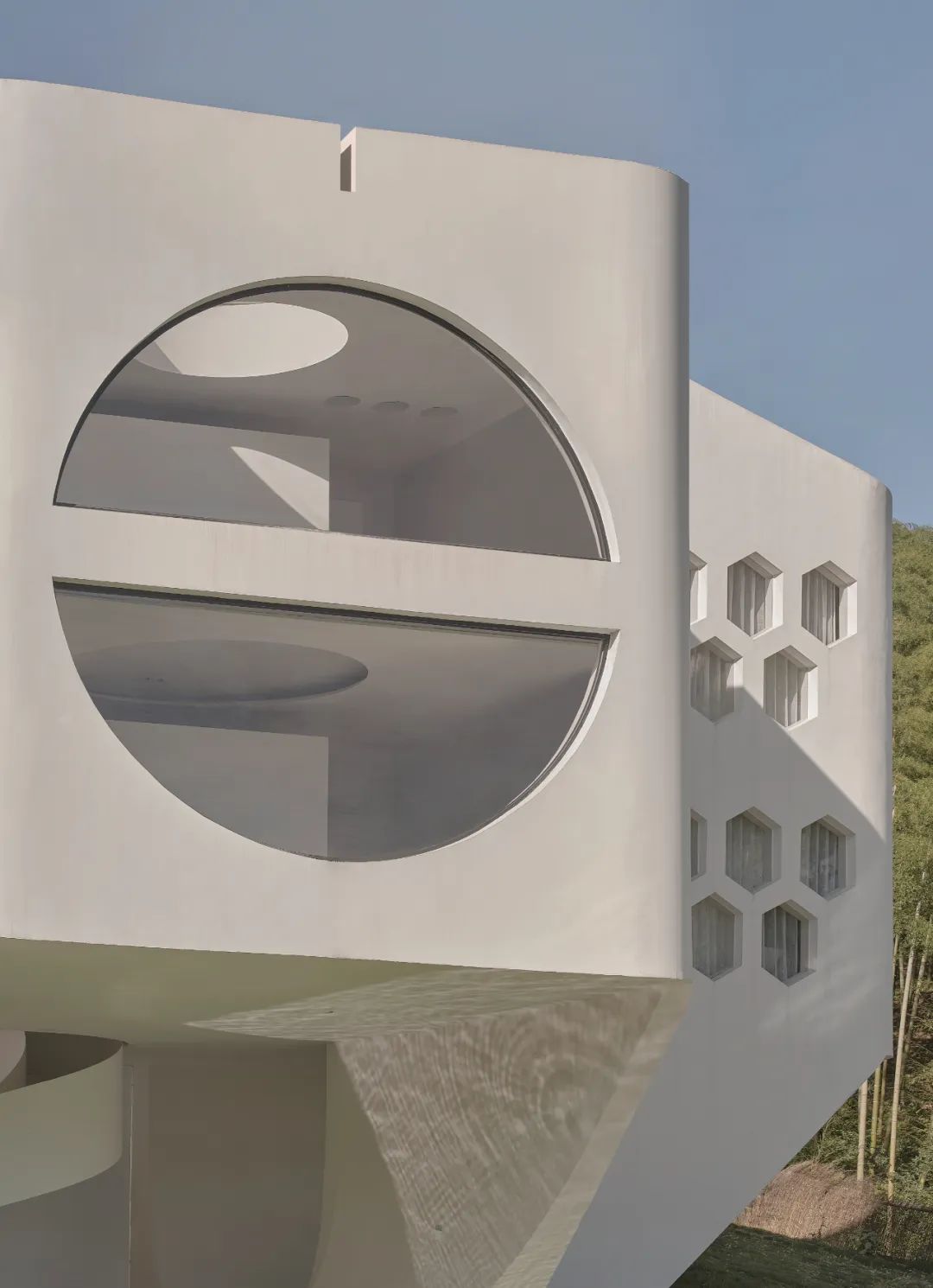 丁鹏文：莫干山的天外来物-荒序民宿丨中国湖州丨尔我空间设计研究室-6