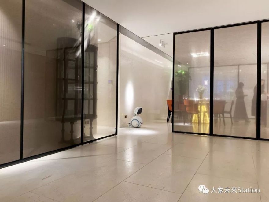 珠江畔的天誉半岛杨宅,融入 270 度江景的现代设计-73