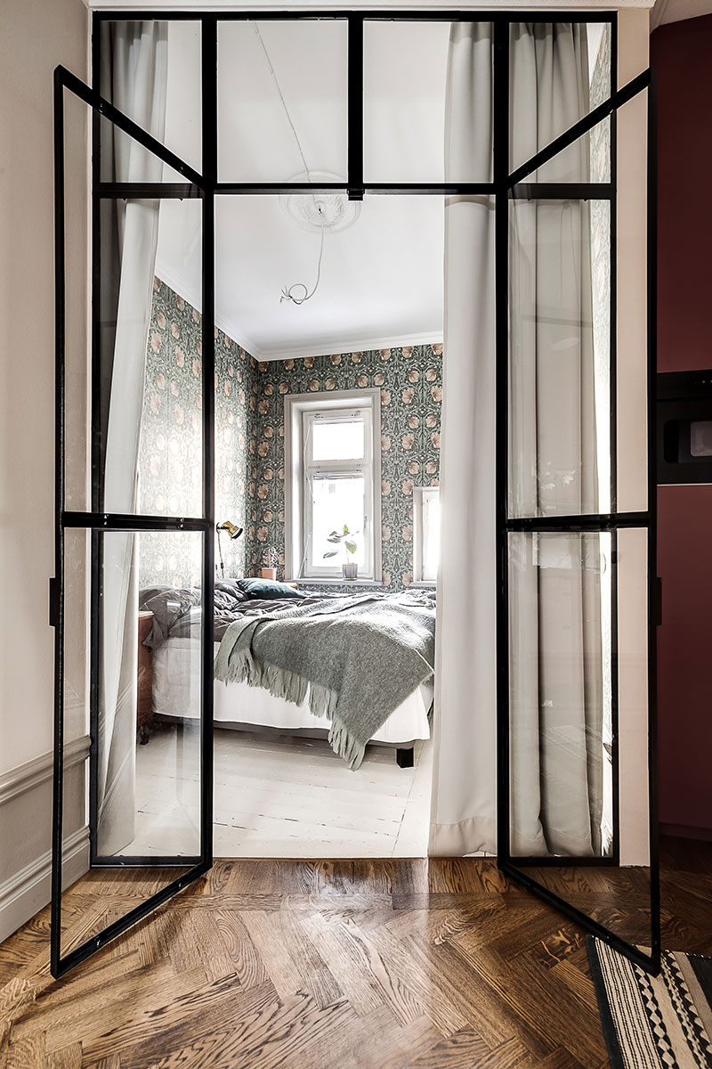 斯德哥尔摩公寓 | 个性化色彩与墙饰设计-12