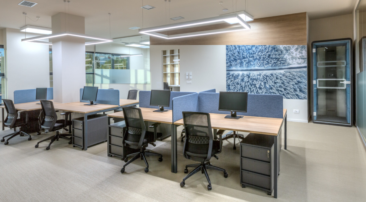 雅典 ALD 汽车租赁公司办公室 · 金色比例集体建筑-16