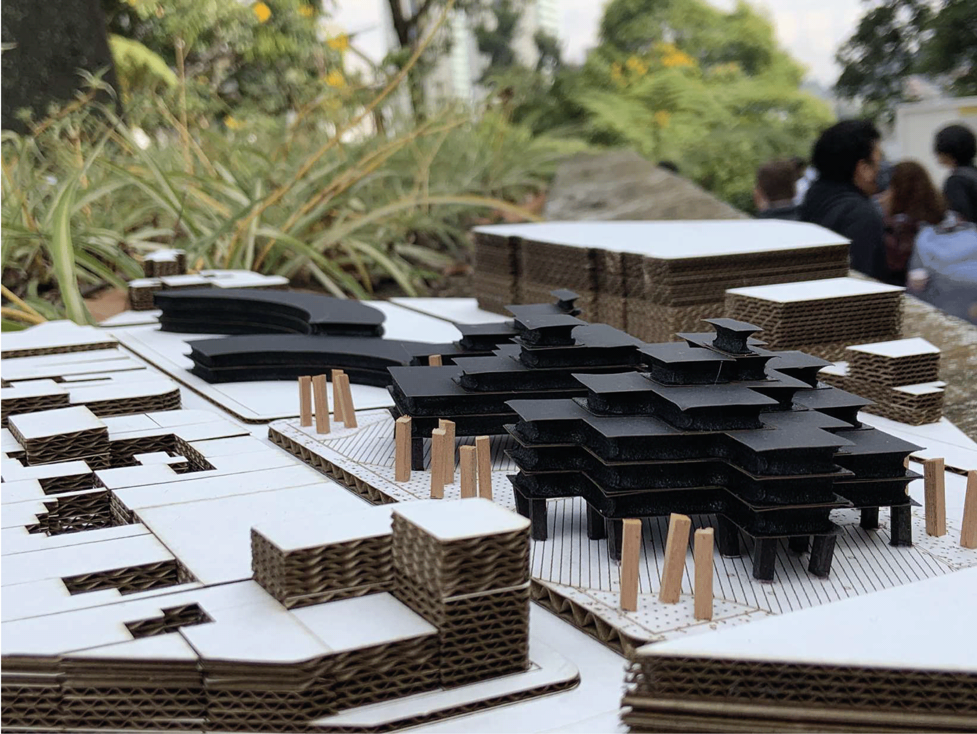 ARQT 2104 + ARQT 2114 - Ensamblar la manzana-9