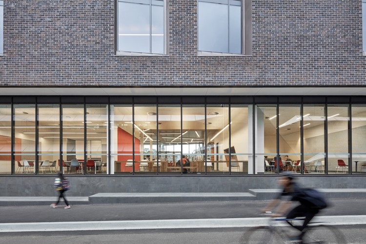 Gateway Building for Trinity College  McIldowie Partners-8