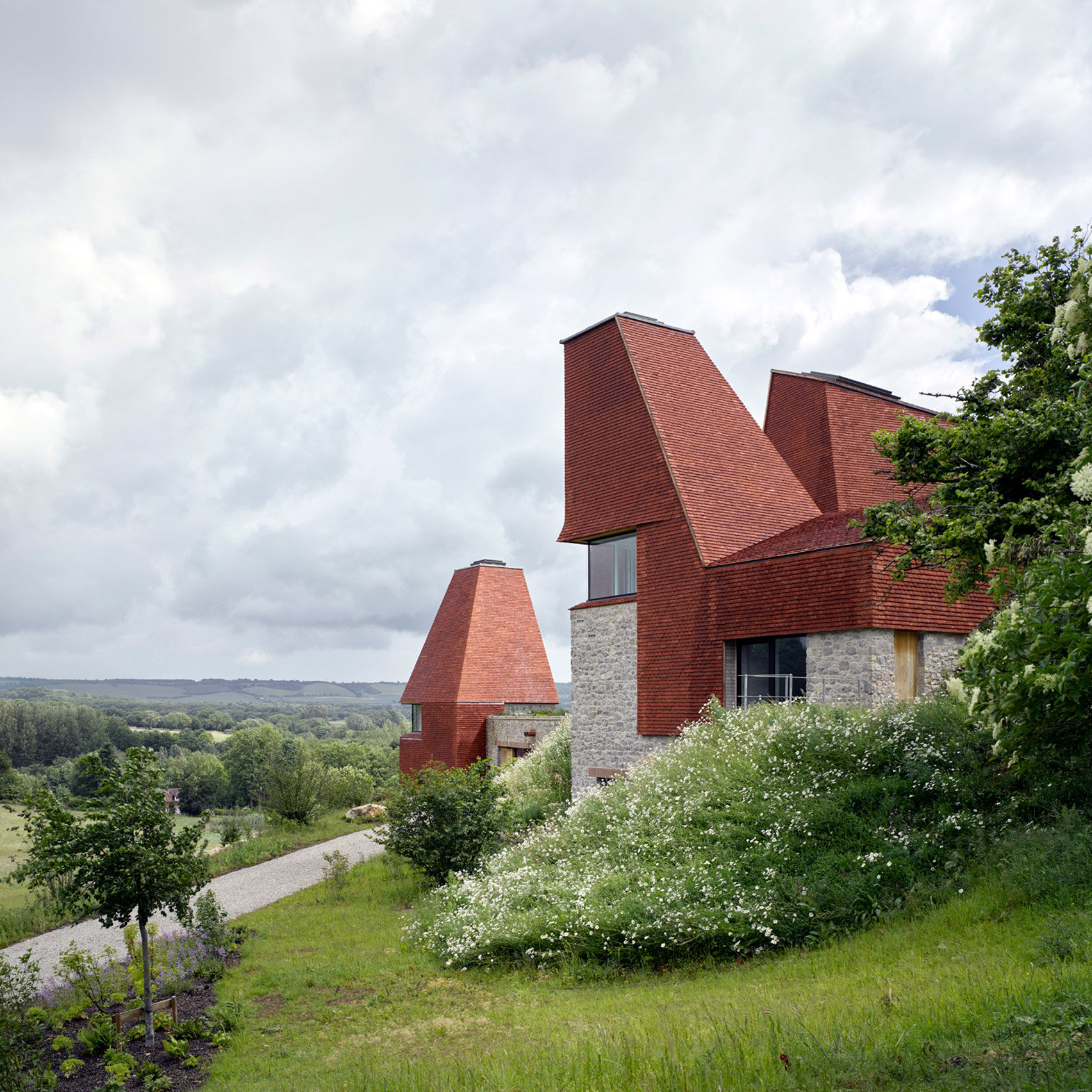 Dezeen's top 10 houses of 2017-36