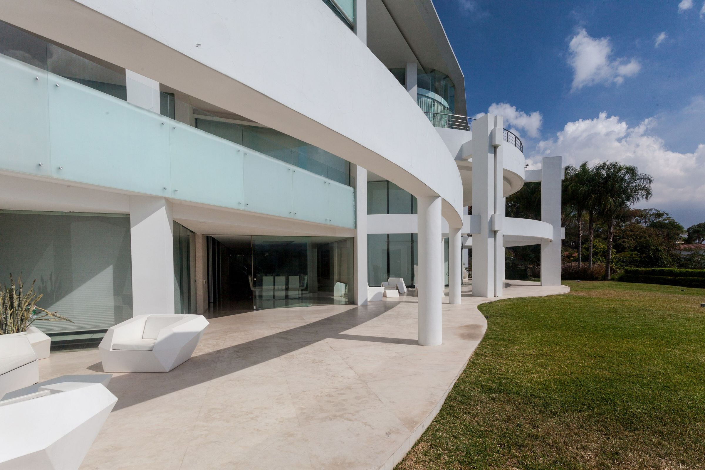 委内瑞拉螺旋形透明别墅，诠释轻盈与通透-22