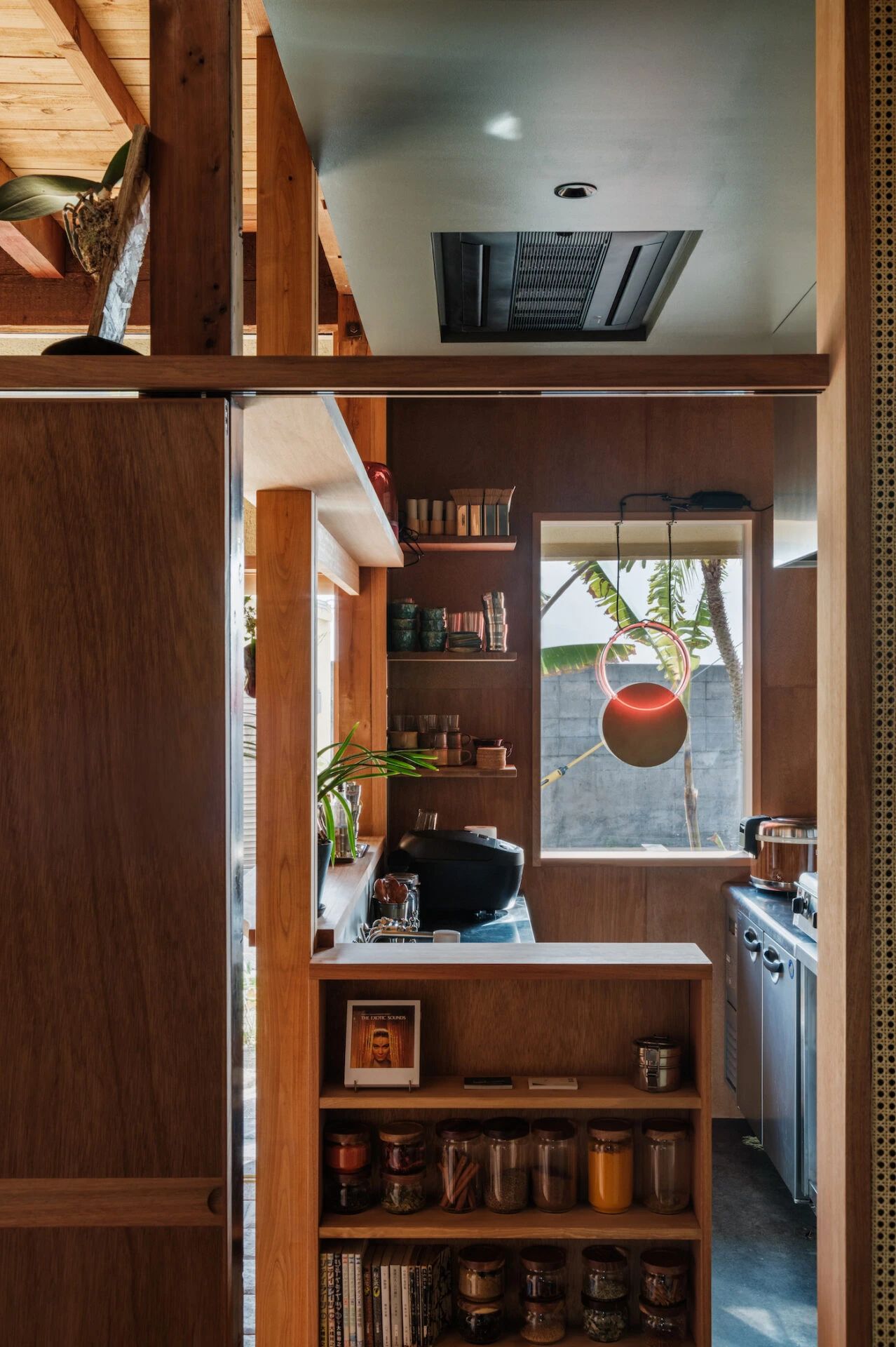 海岸之屋 · Akio Isshiki 的多元空间设计丨日本兵库丨Akio Isshiki Architects-22