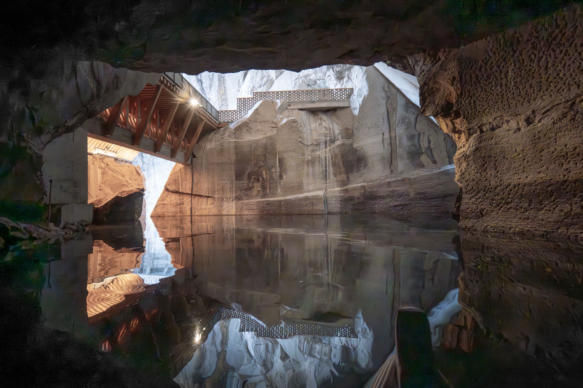 黄岩采石场文化艺术中心丨中国台州丨DnA-32