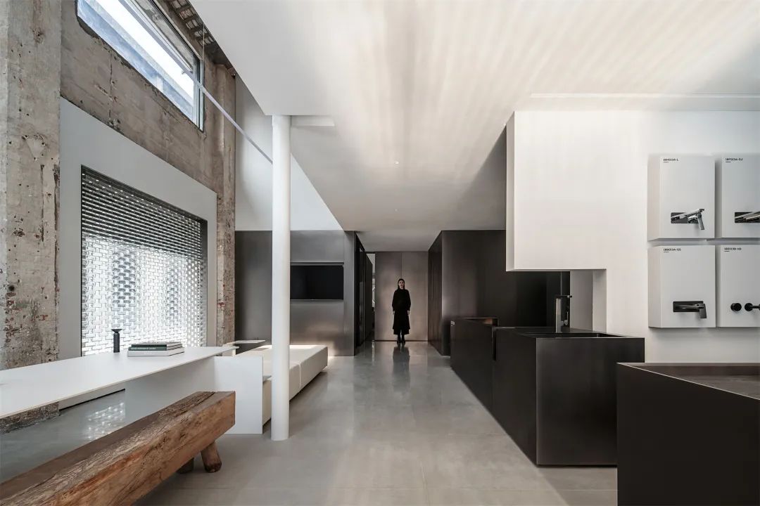 观博卫浴总部及展厅丨中国佛山丨里与外,LEW STUDIO-25