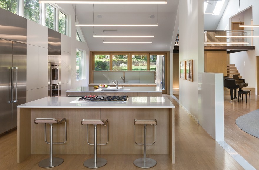 Renovation of a Private Residence on a Wooded Site Near Iowa City, Iowa-20