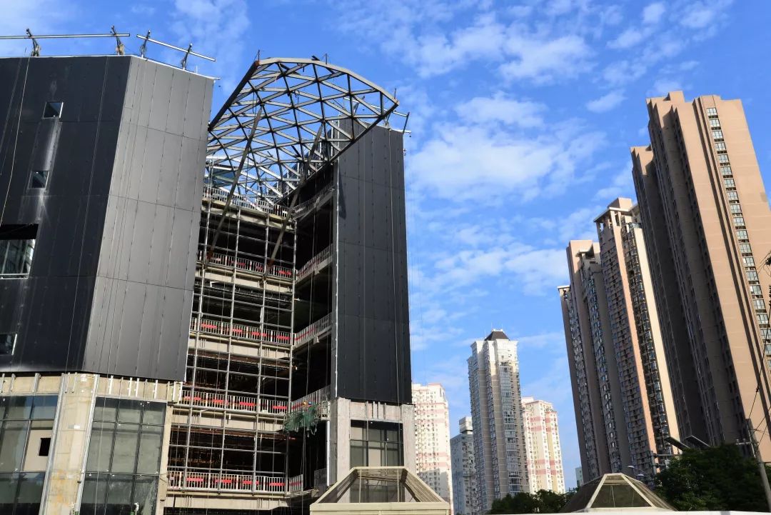 沪上最大室内花园中庭——LuOne 商业综合体-41