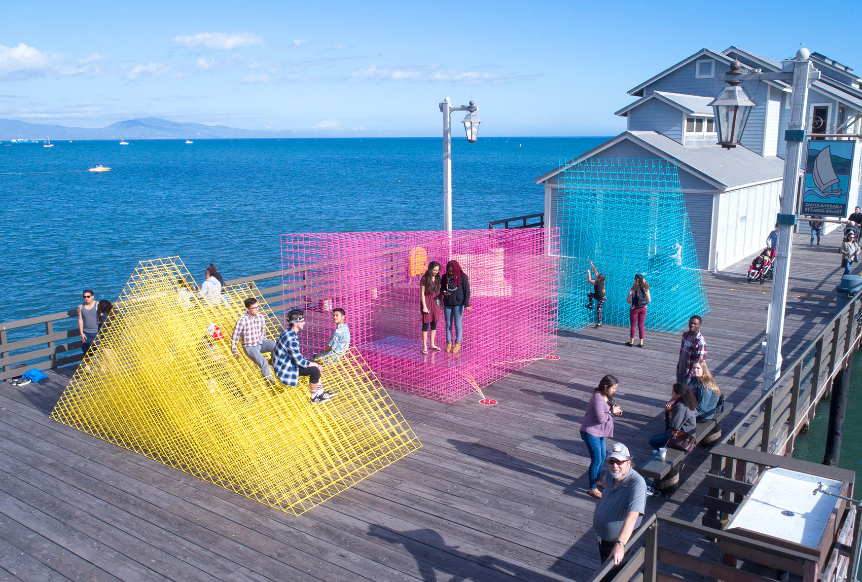 “逃离”，圣巴巴拉当代艺术博物馆的获奖艺术装置-9