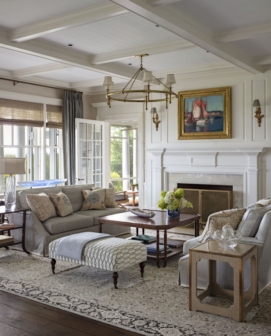 Transitional Beach Style House with New England Charm-13