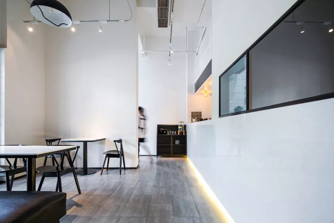 味匠咖啡厅 | 简约黑白演绎咖啡风情-11