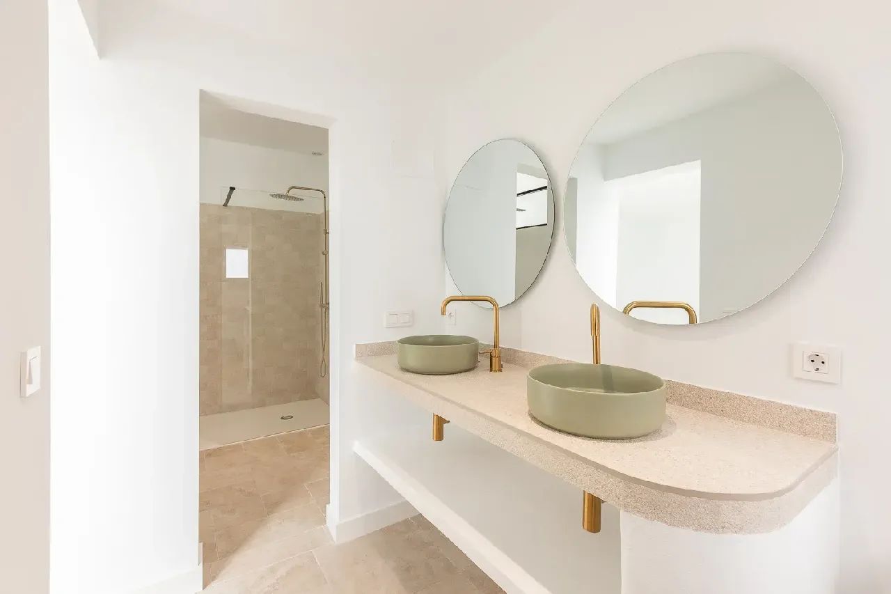 极简奶油风,宁静的理想家丨Anne Guinault-27