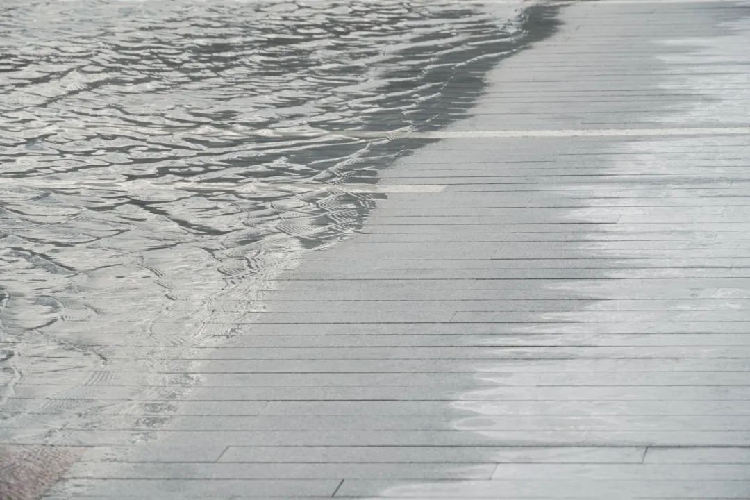 江滩浪潮公园 | 武汉长江天地-5