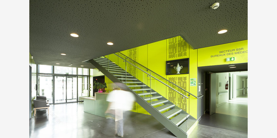 SSR furtif au pied d'un château - CoCo architectureCoCo architecture-14