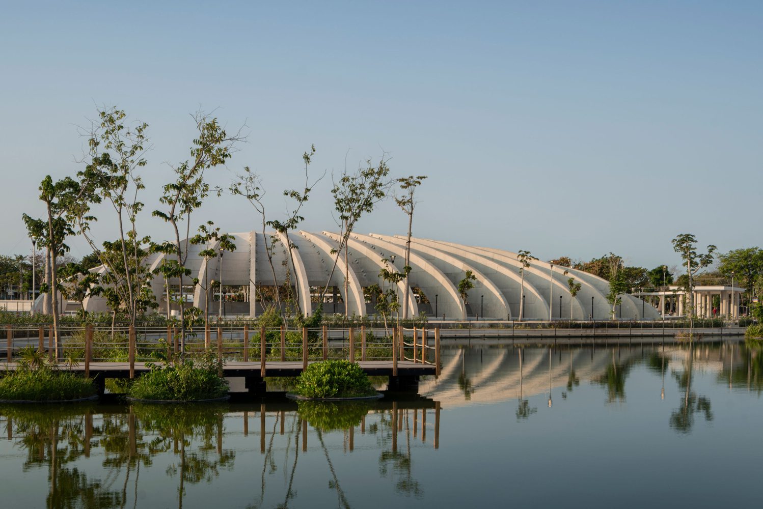 EL GRAN LA PLANCHA PARK | QUESNEL ARQUITECTOS + MUÑOZ ARQUITECTOS - ARCH2O-1