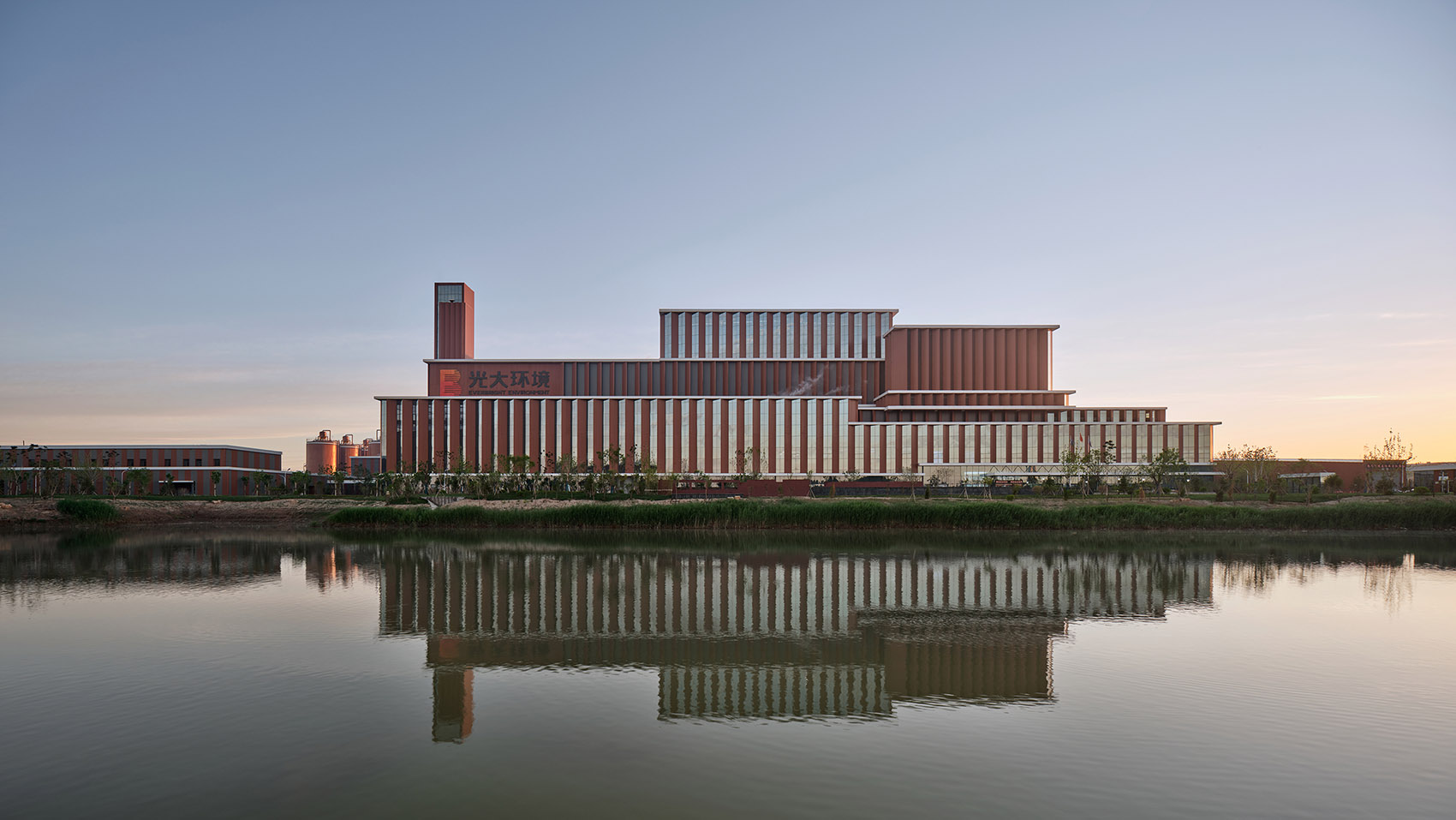 北辰光大垃圾焚烧发电厂建筑立面设计丨中国天津丨华南理工大学建筑设计研究院有限公司倪阳工作室-6