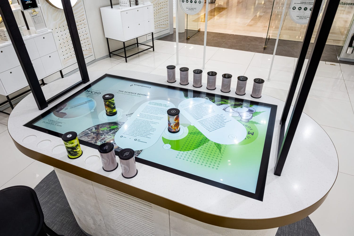 Cannabotech 英国旗舰店丨英国伦敦丨Design4Retail-4