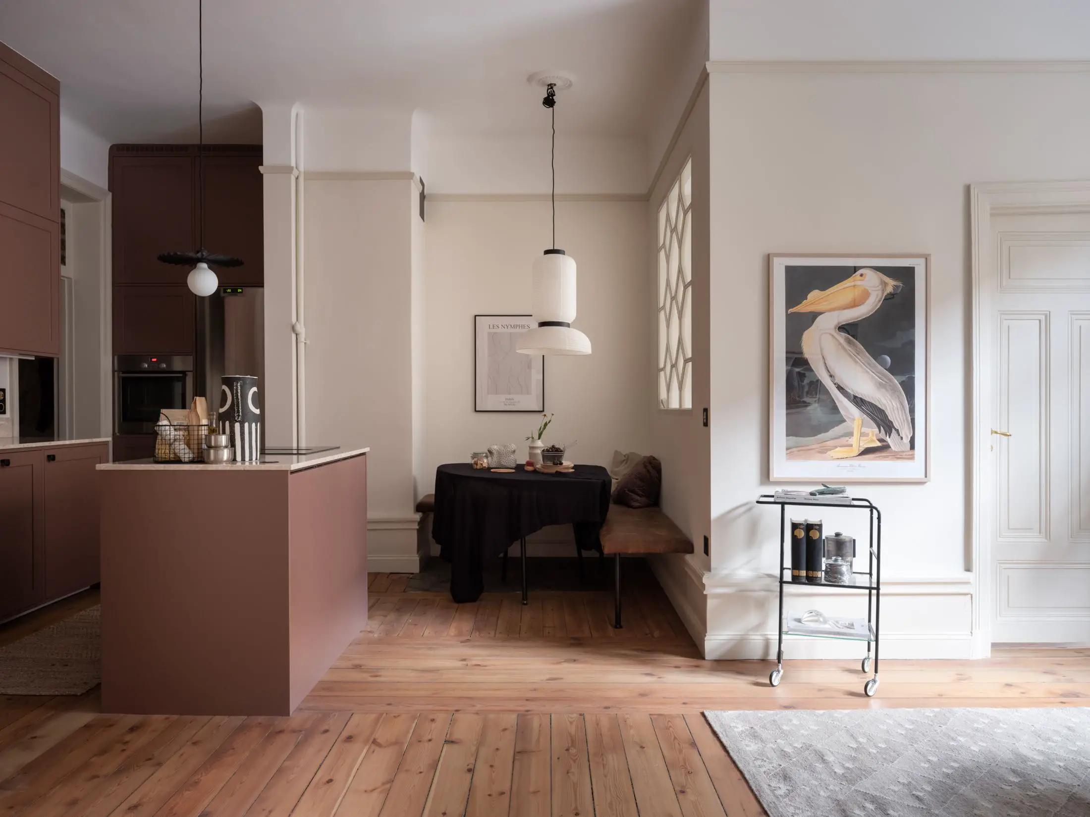 瑞典 53m2 粉色厨房公寓 | 温馨与复古的完美融合-3