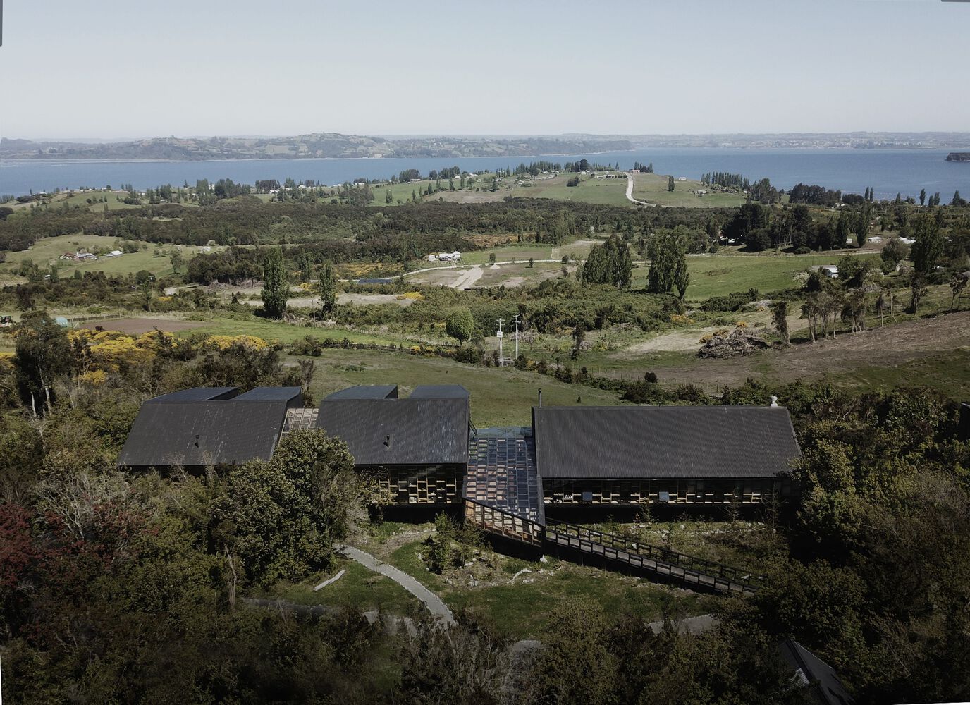 智利 Estancia Rilan 酒店丨奥图萨尔·格鲍尔·阿奎特科斯-9