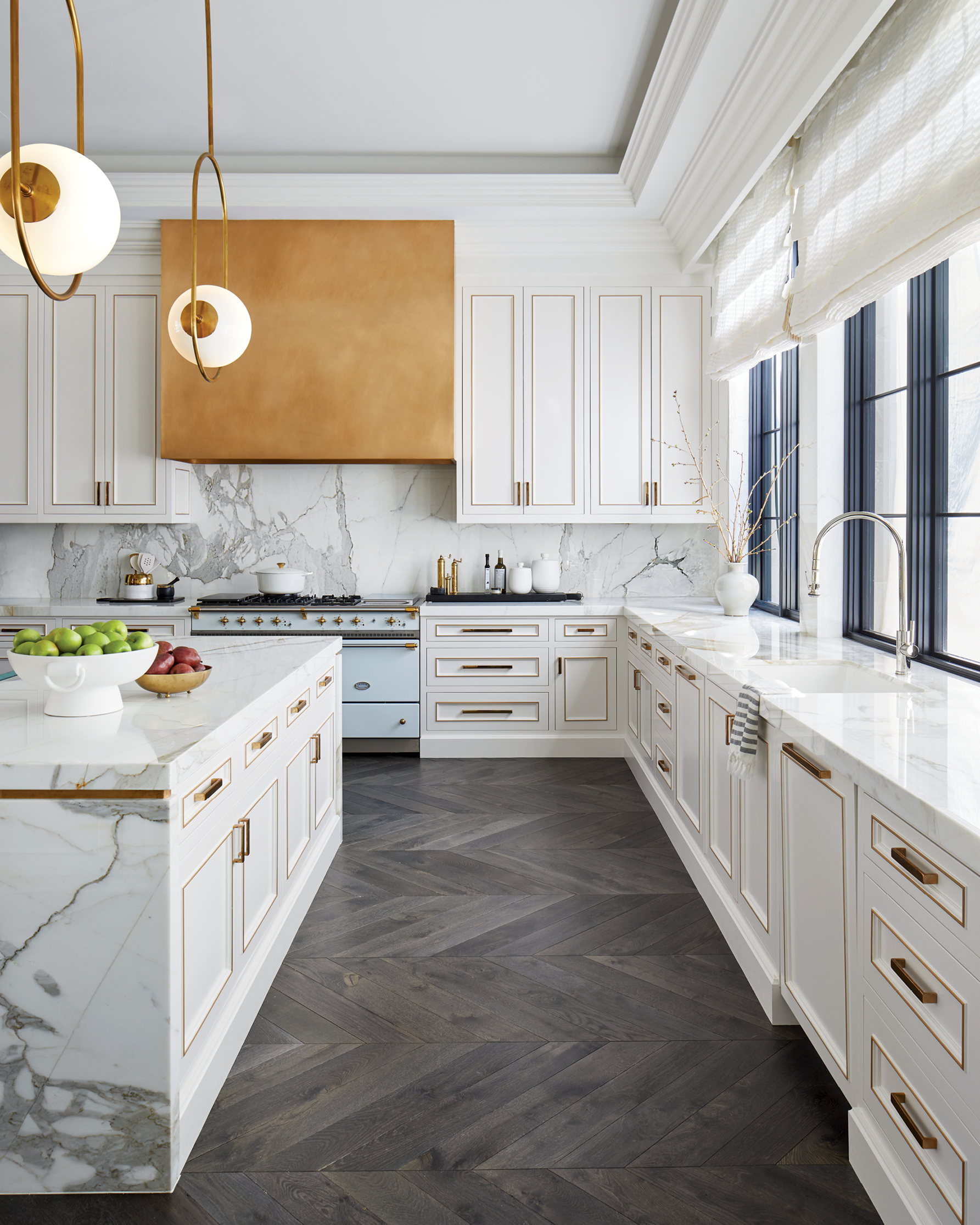 欧式别墅丨LUXE Interiors + Design-22