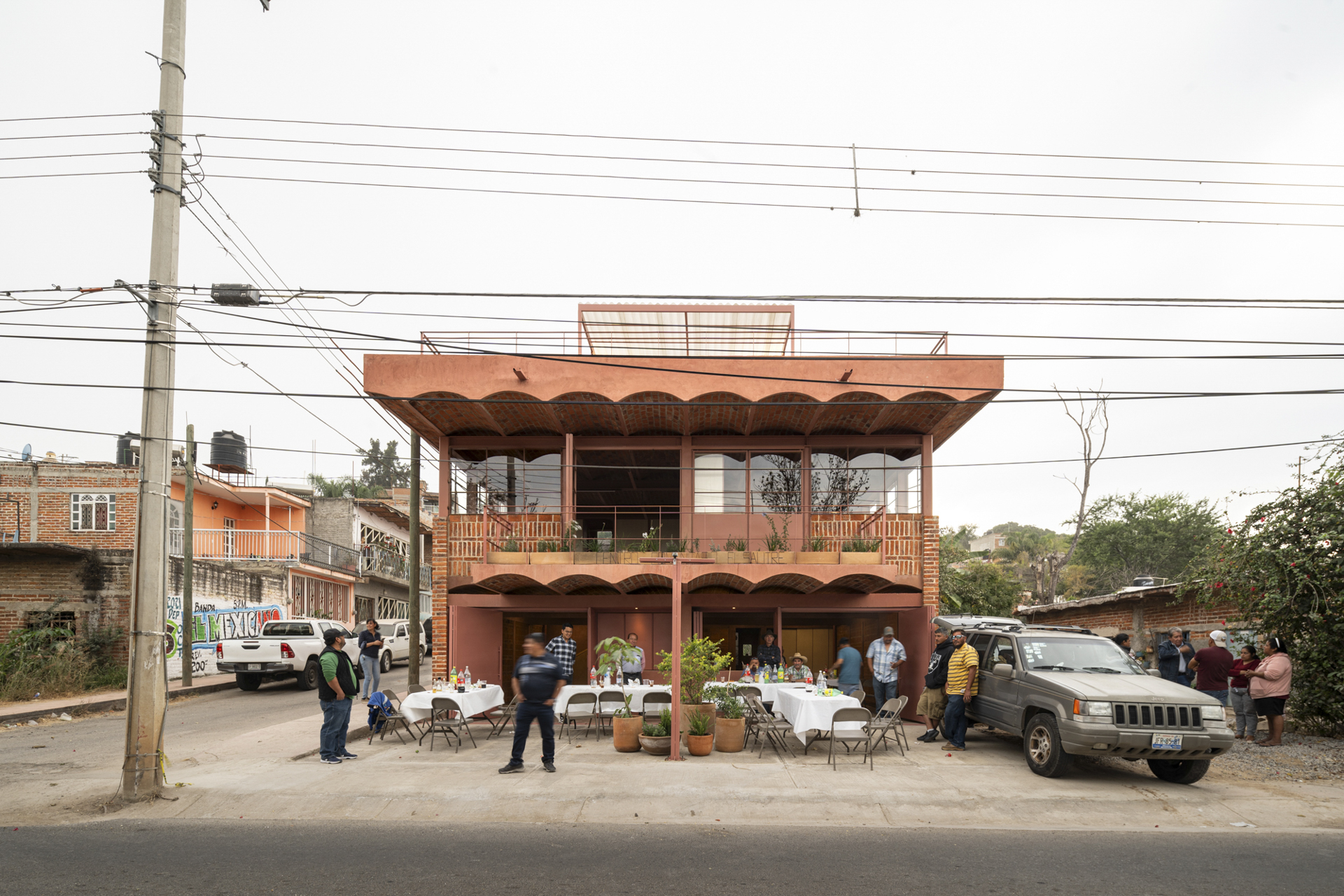 Gemeindezentrum EI Salitre in Mexiko von Omar Vergara Taller-4