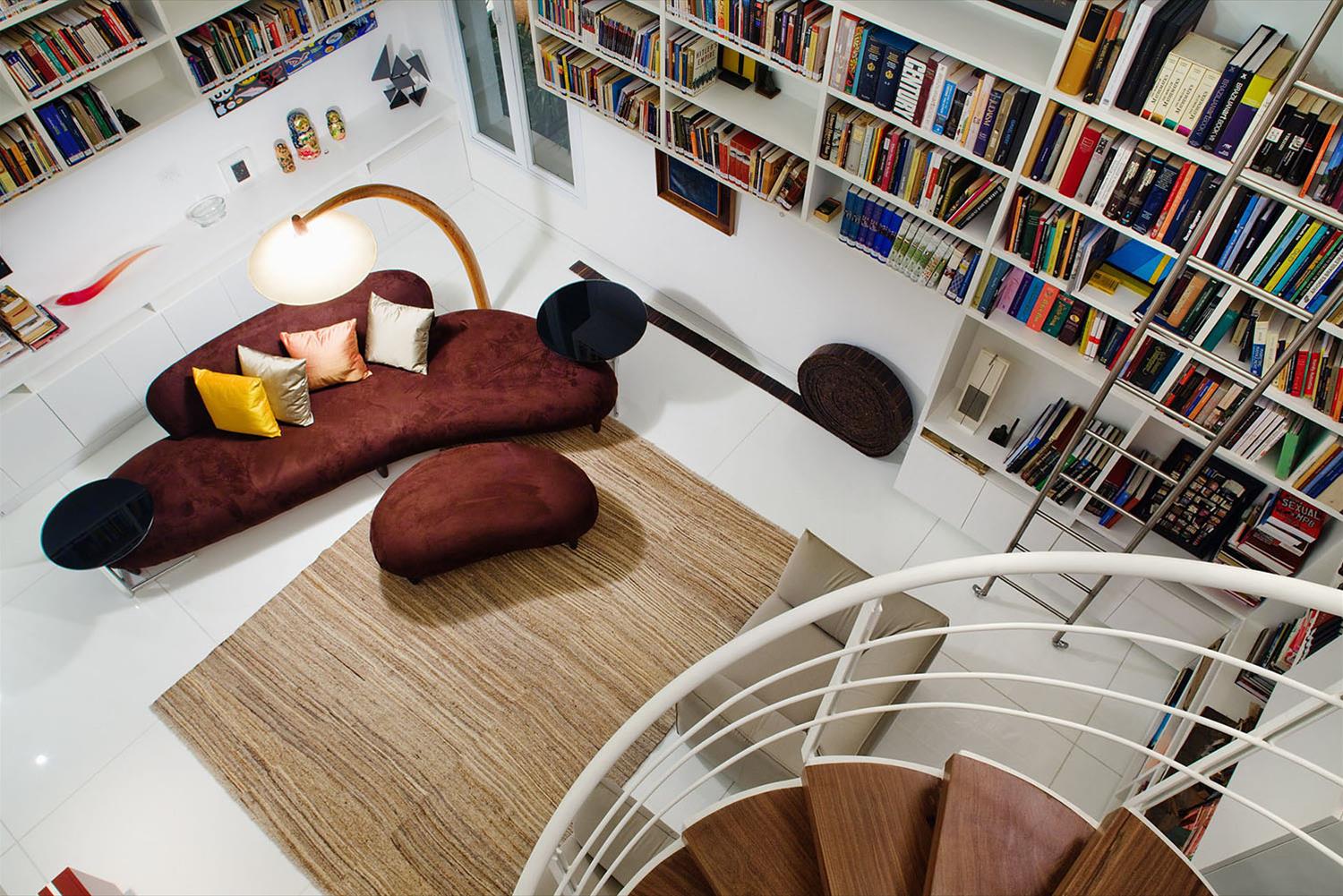 巴西 Residência RF · 现代钢材与玻璃的完美结合-8