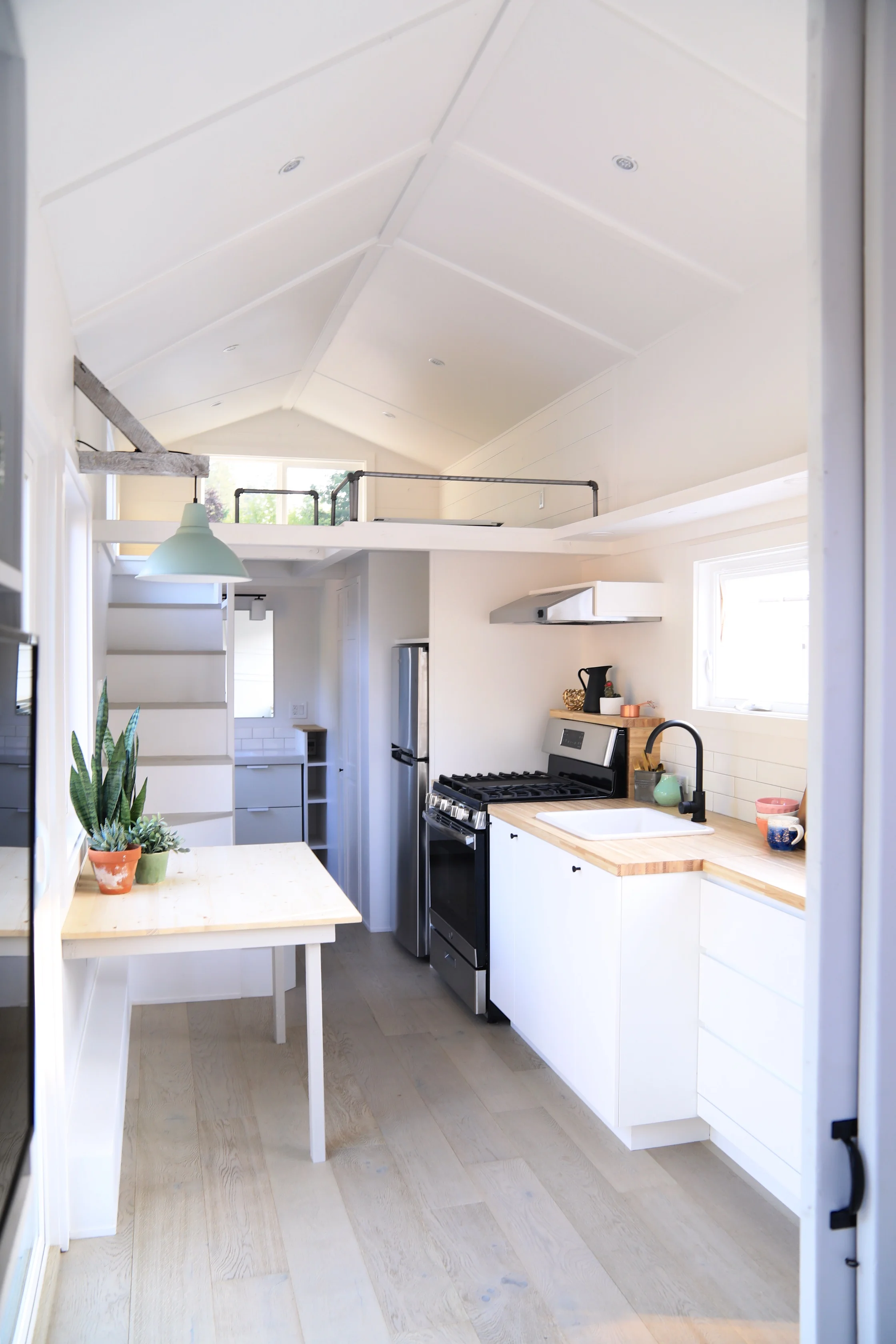 马里布·匠心之作机芯（注：Movement在钟表领域常指机芯，若不是钟表相关语境，Movement可根据实际情况译为装置活动等，但仅从这简短短语推测钟表语境更合理，若有其他背景信息可进一步调整） -8