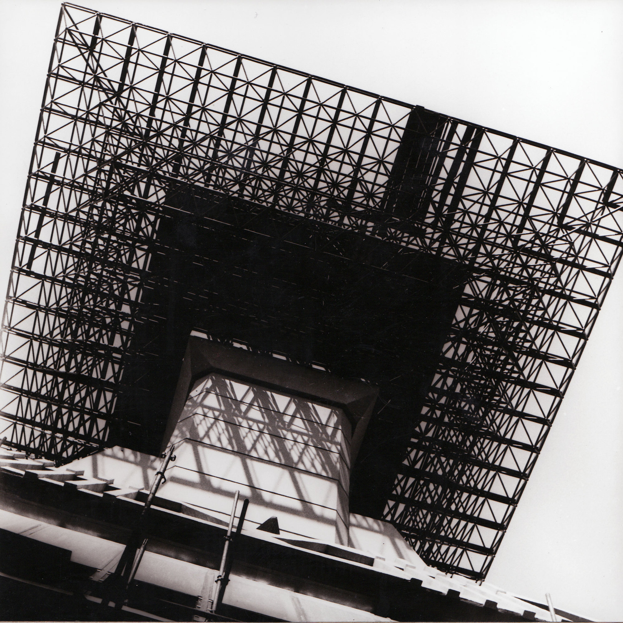 未来主义警局 | 科技与美学的完美结合-15