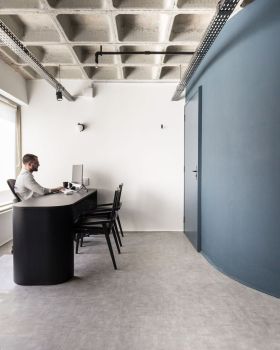 Prospine Clinic 诊所丨巴西丨URBANODE arquitetura