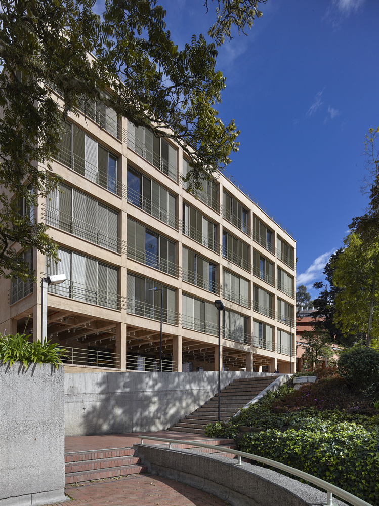 哥伦比亚 Universidad de los Andes 建筑学院 · 教育与设计完美结合-33