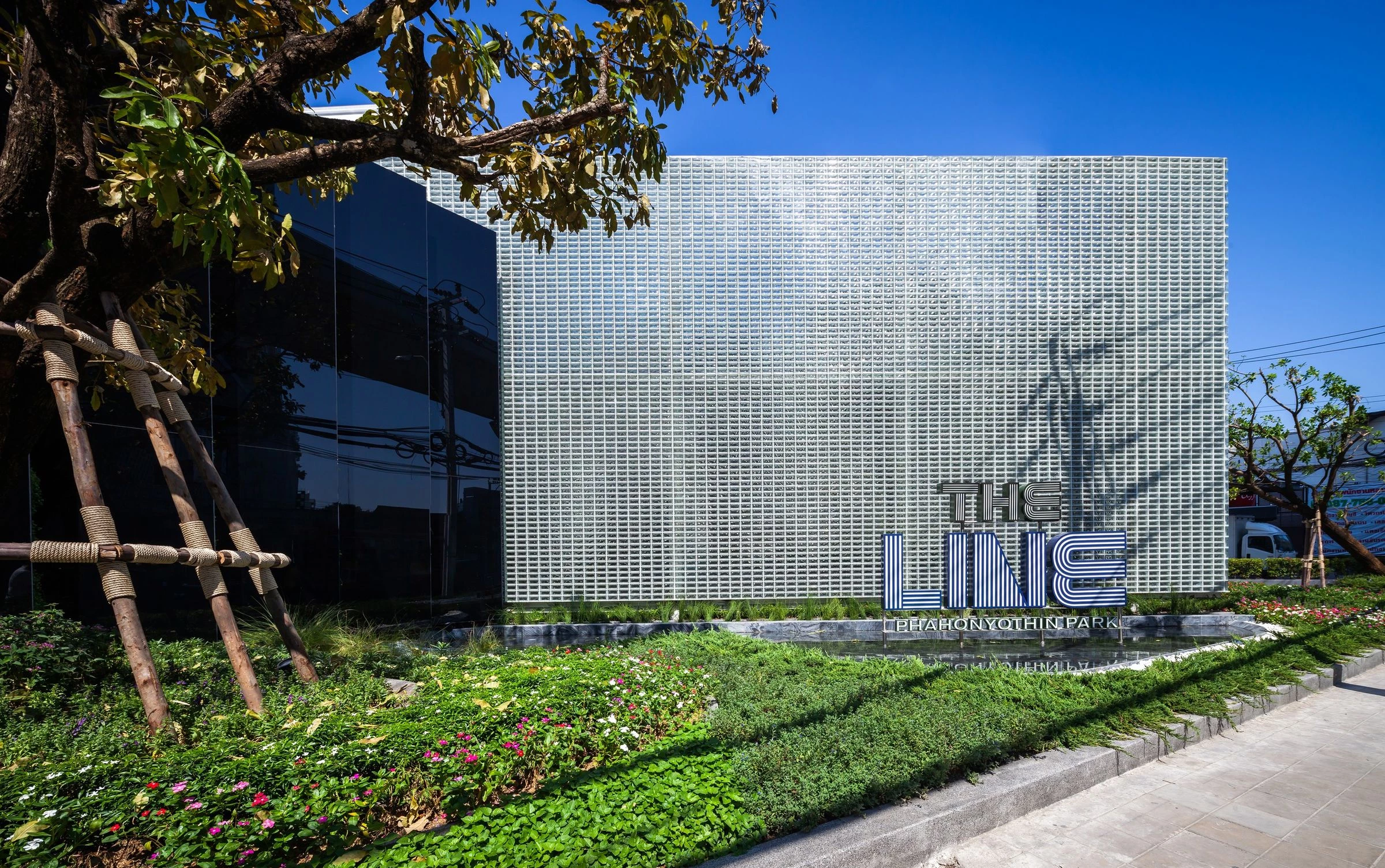 曼谷玻璃城堡-13