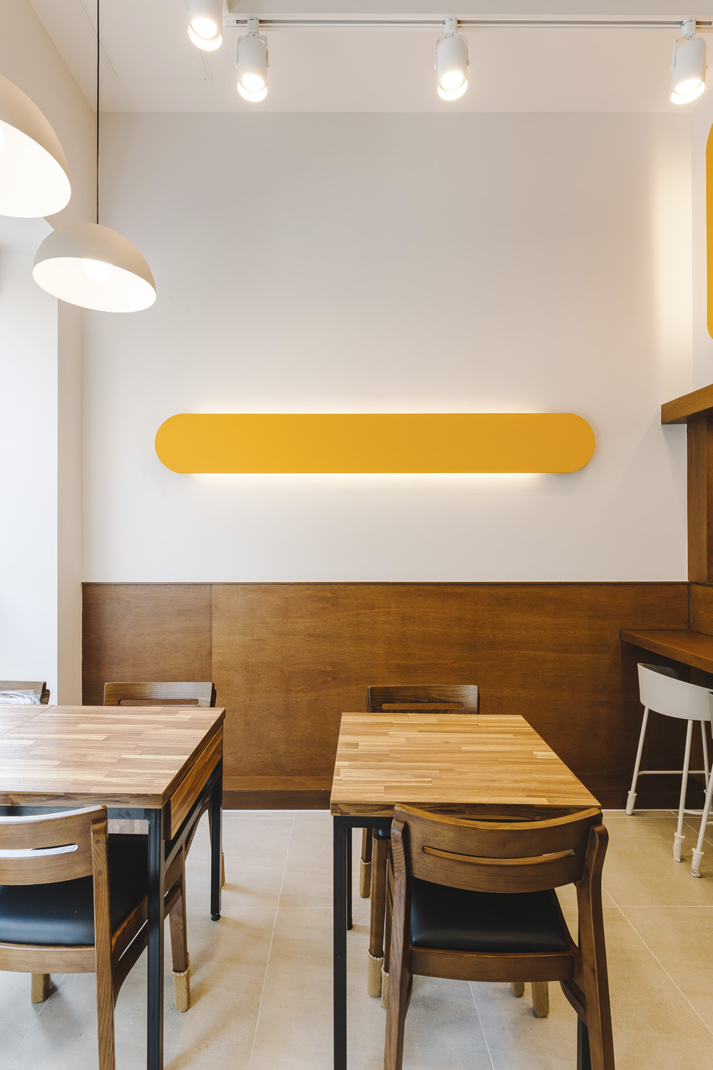 蓝色点点，打造温馨家居空间-9