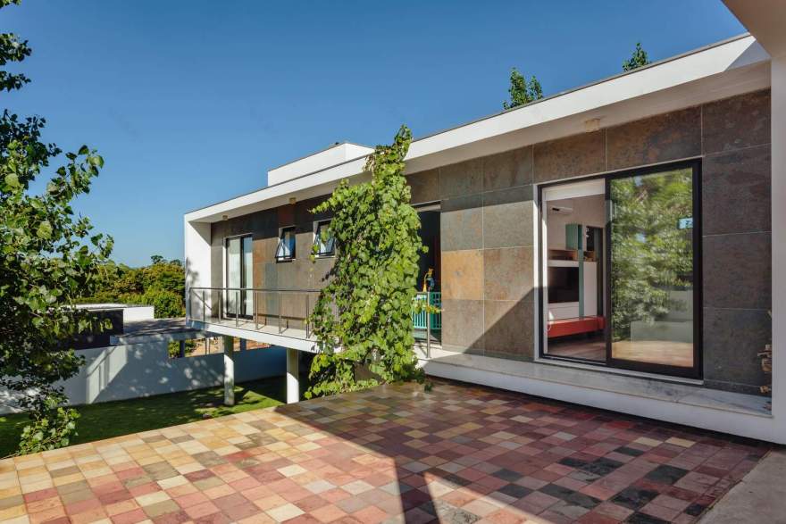 巴西里约热内卢联排别墅与房车空间完美融合-31