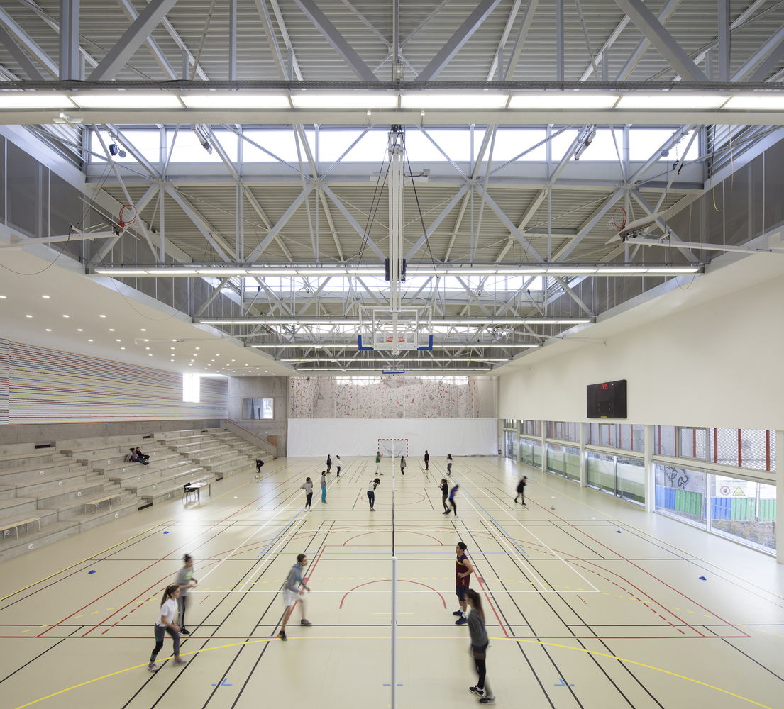 法国圣埃蒂安城市更新的地标 · Jean Gachet 体育馆-13