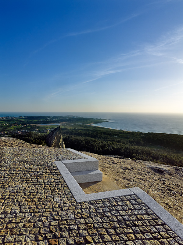 西班牙里韦拉“佩德拉达拉”观景点 | 自然与建筑的和谐融合-38